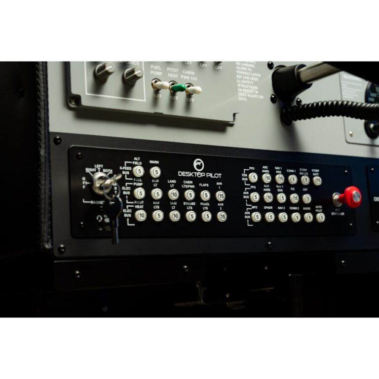 Desktop Pilot Cessna 172 Flight Simulator - Desktop Pilot